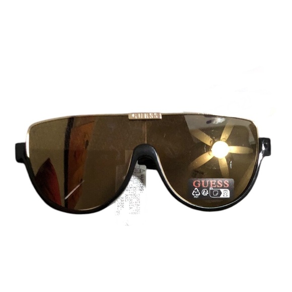 Guess square frame shield avaiator black and gold frame‎ faded sunglasses new main image 12